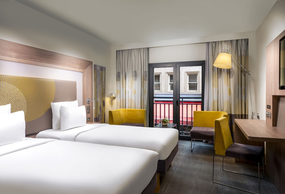 Novotel Istanbul Bosphorus Hotel 16/71