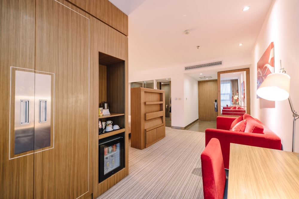 NOVOTEL GUIYANG DOWNTOWN 18/44