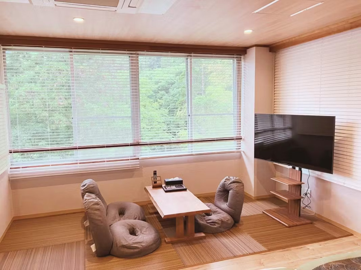 Livemax Resort Sanuki Shionoe Onsen 28/32
