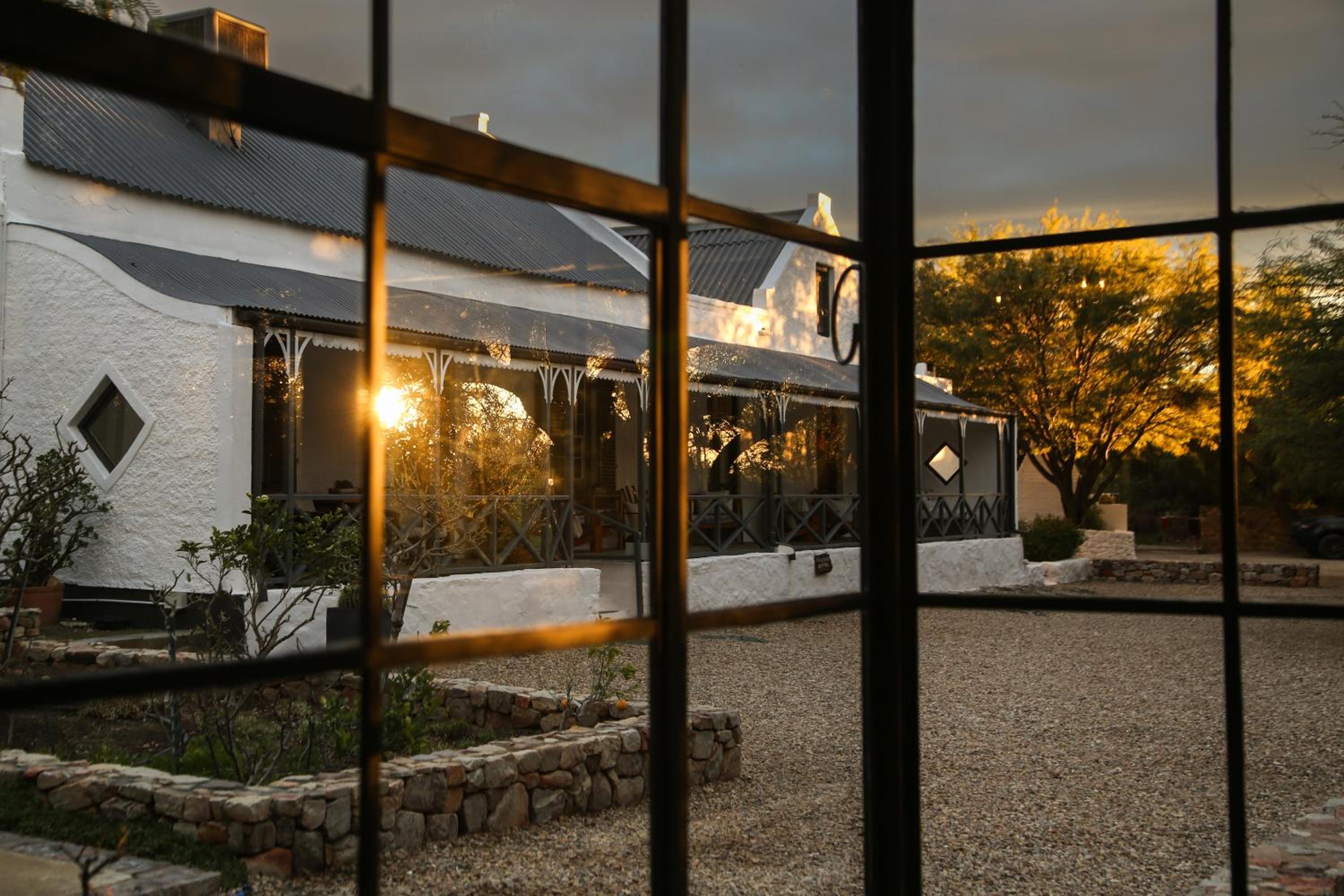 Dennehof Karoo Guesthouse 28/30