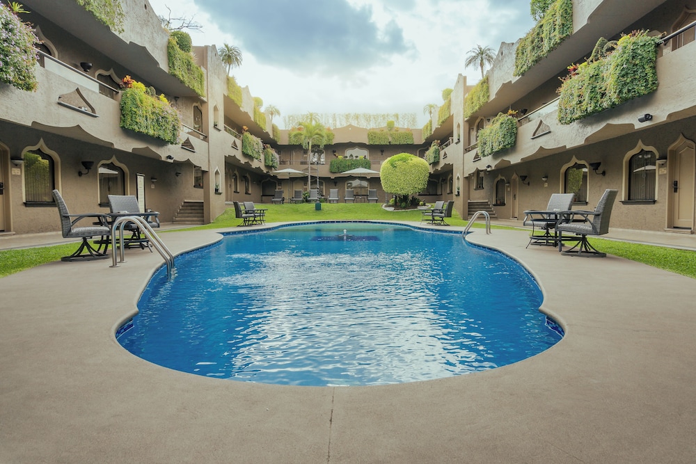 Suites Layfer 42/45