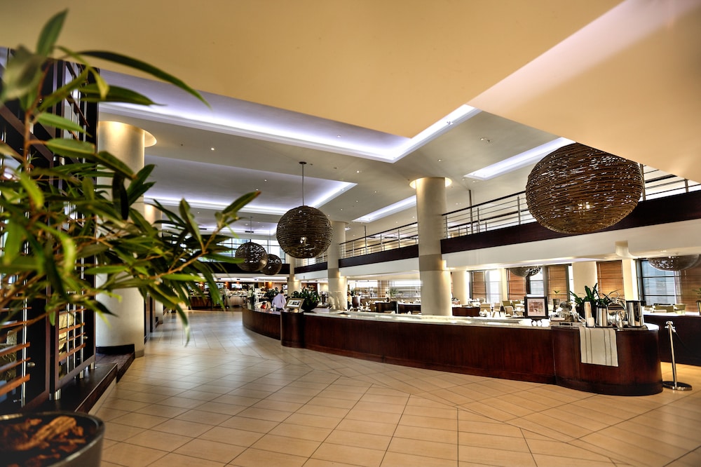City Lodge Hotel at OR Tambo International Airport 12/48