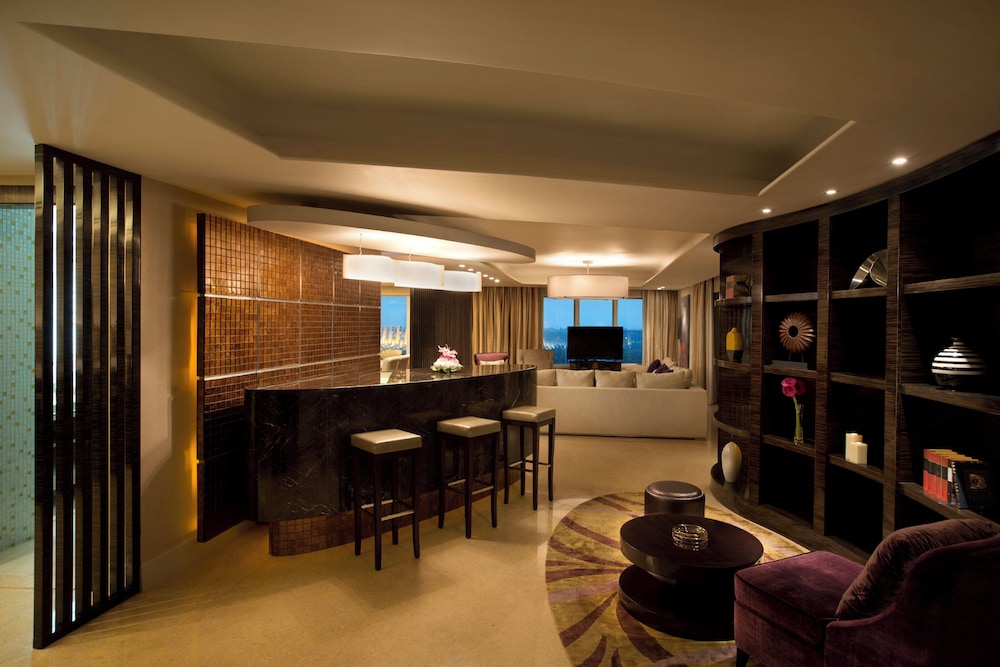 MILLENNIUM AL RAWDAH HOTEL (EX. MILLENNIUM CAPITAL GATE ABU DHABI) 53/70