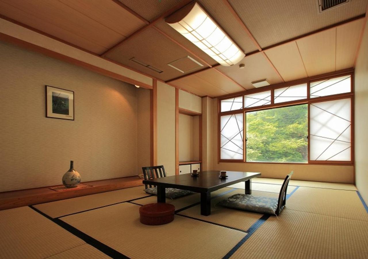 Ikaho Onsen Ikahoshusuien 38/57