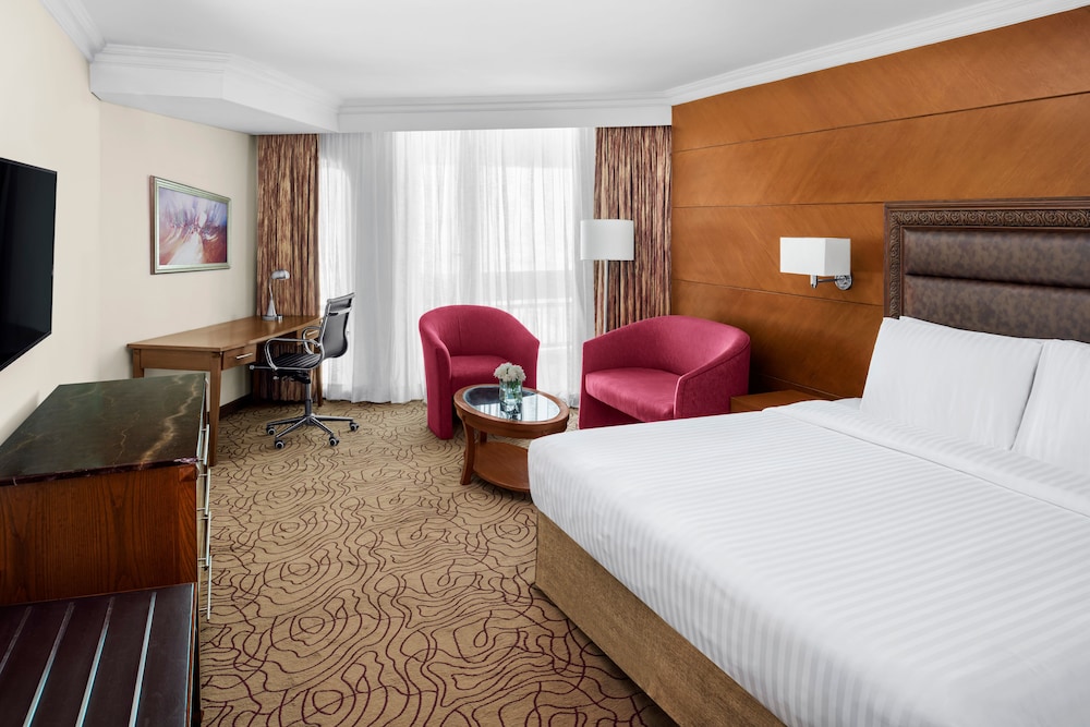 Movenpick Karachi Hotel 12/49