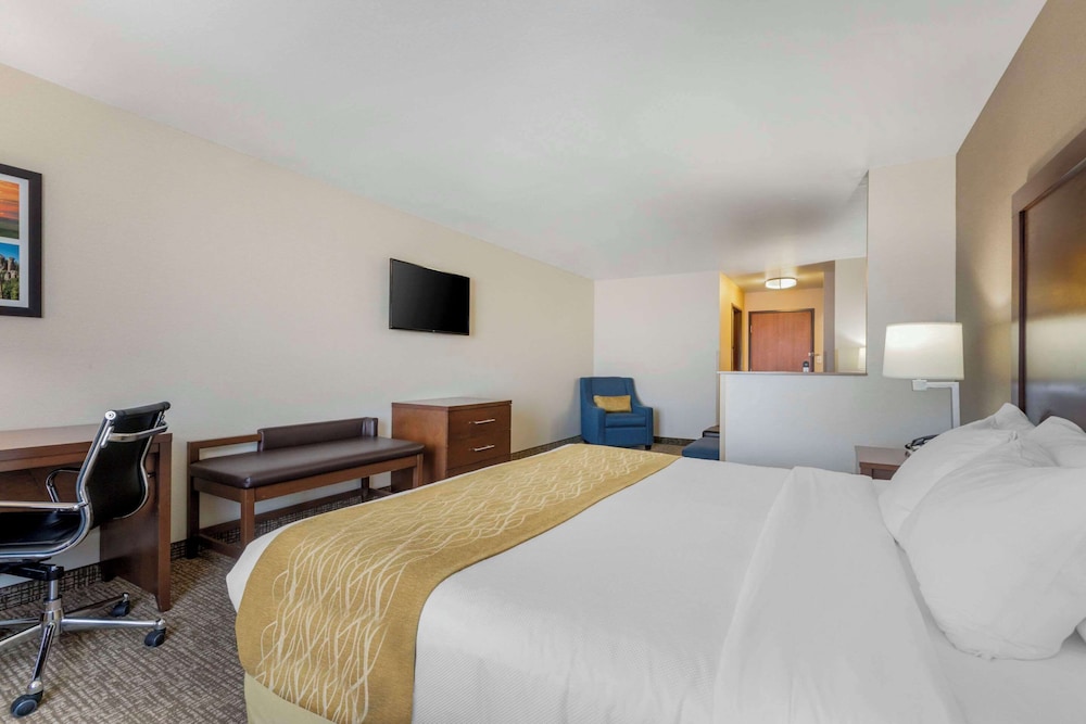 غرفة قياسية، Comfort Inn & Suites Mitchell I-90 2/3