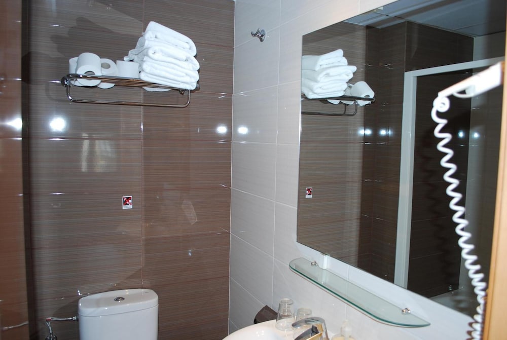 Hostal Las Flores 57/60