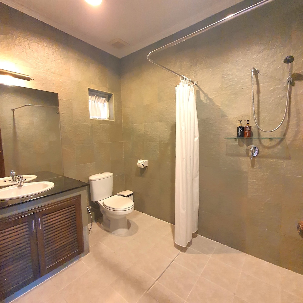 Serene Sands Health Resort 57/59