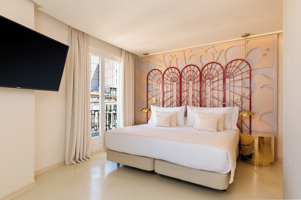 SUITE, GRAN VIA VIEW