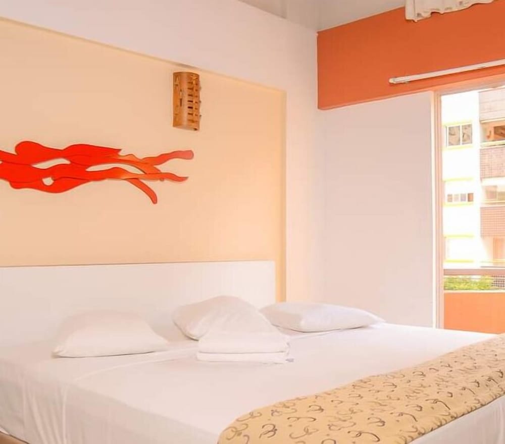 Lagoa Mar Hotel 9/56