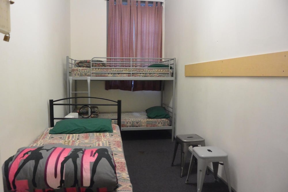 Elizabeth Hostel 49/62