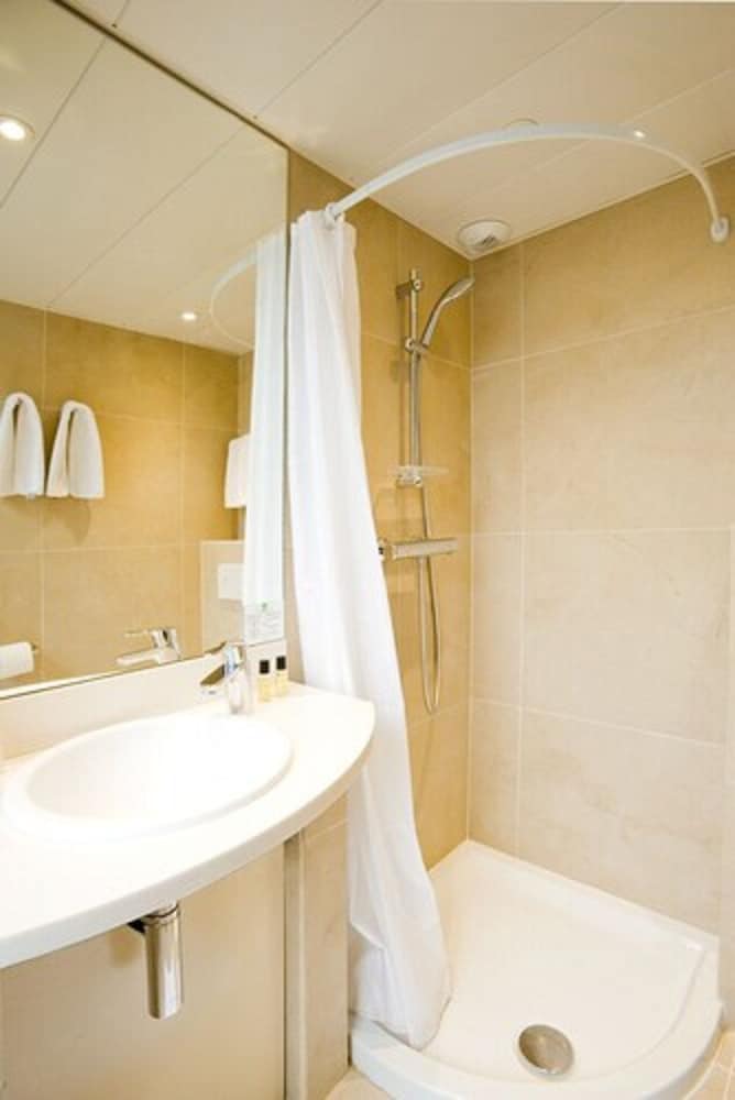 Central Hotel Paris 45/46