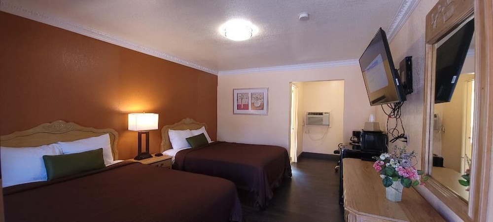 LAKEVIEW INN LUCERNE 16/66