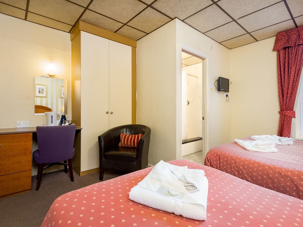 ROOM, TRIPLE