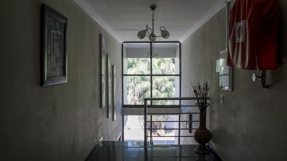Ruby Stone Boutique Hotel 25/50