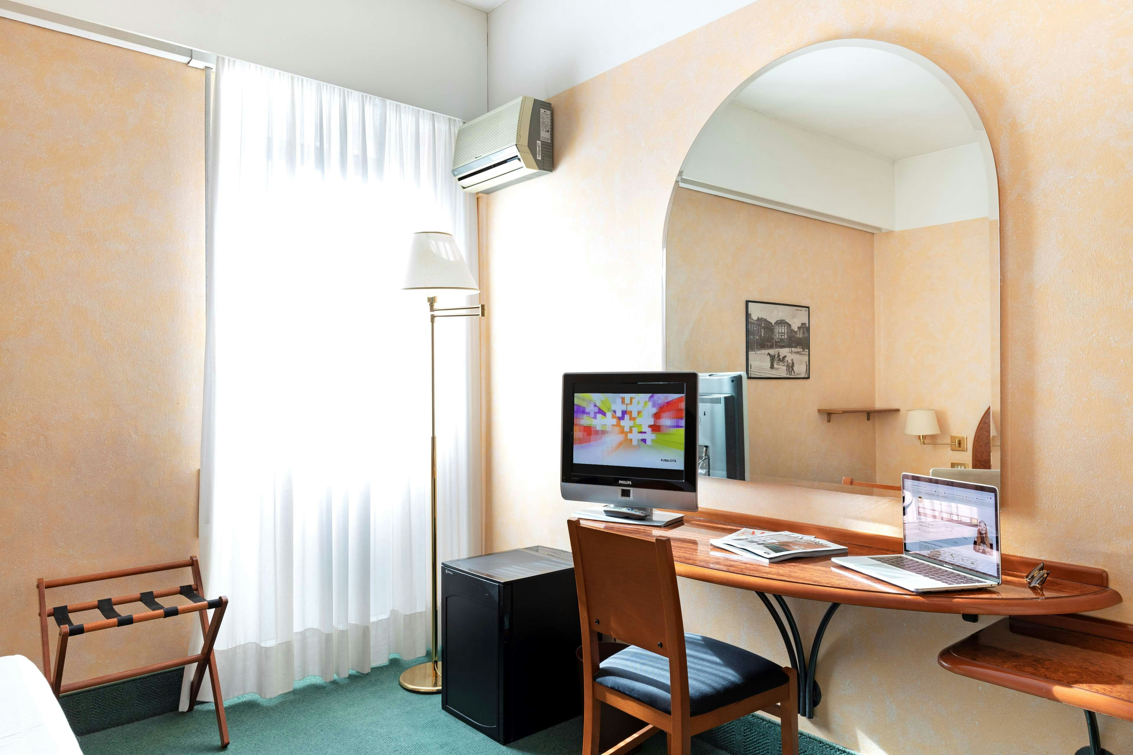 B&B Hotel Como City Center 21/25