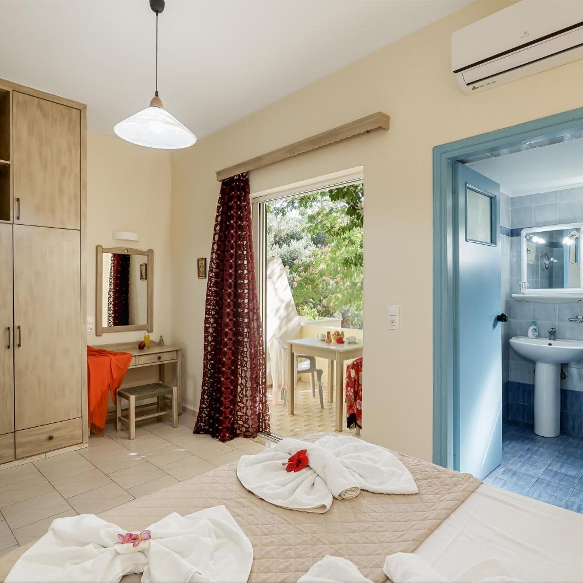 1 Bedroom, Apartment, Lateral Side Sea View