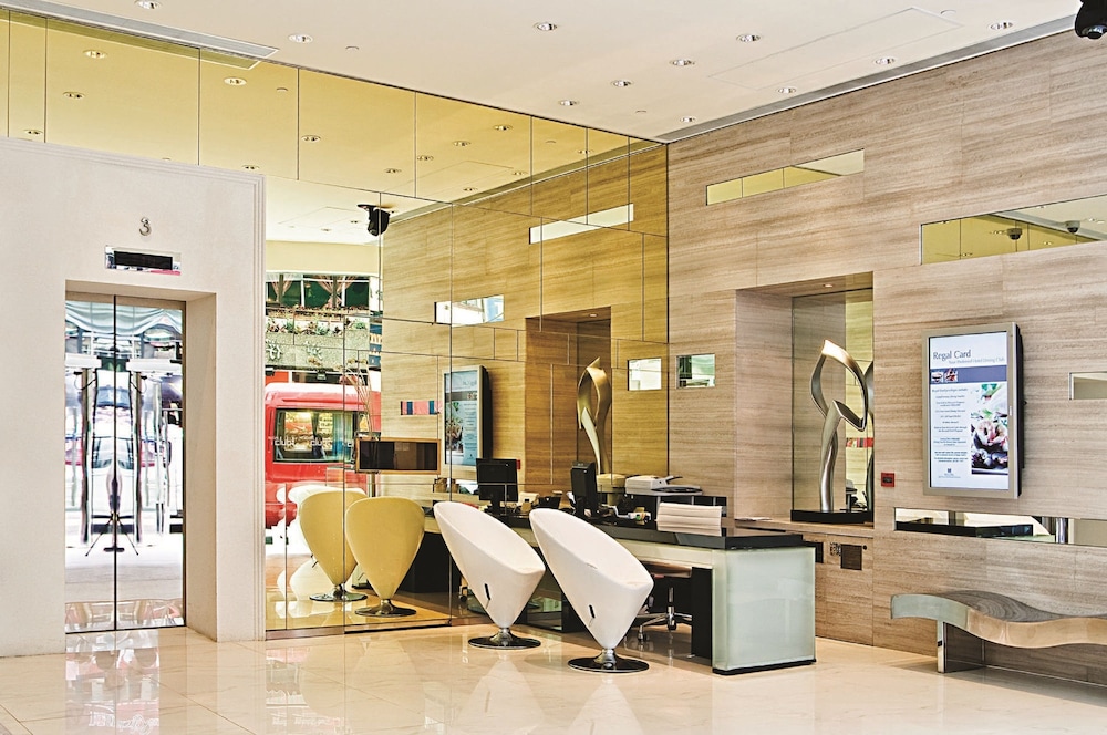 Iclub Wan Chai Hotel 41/42