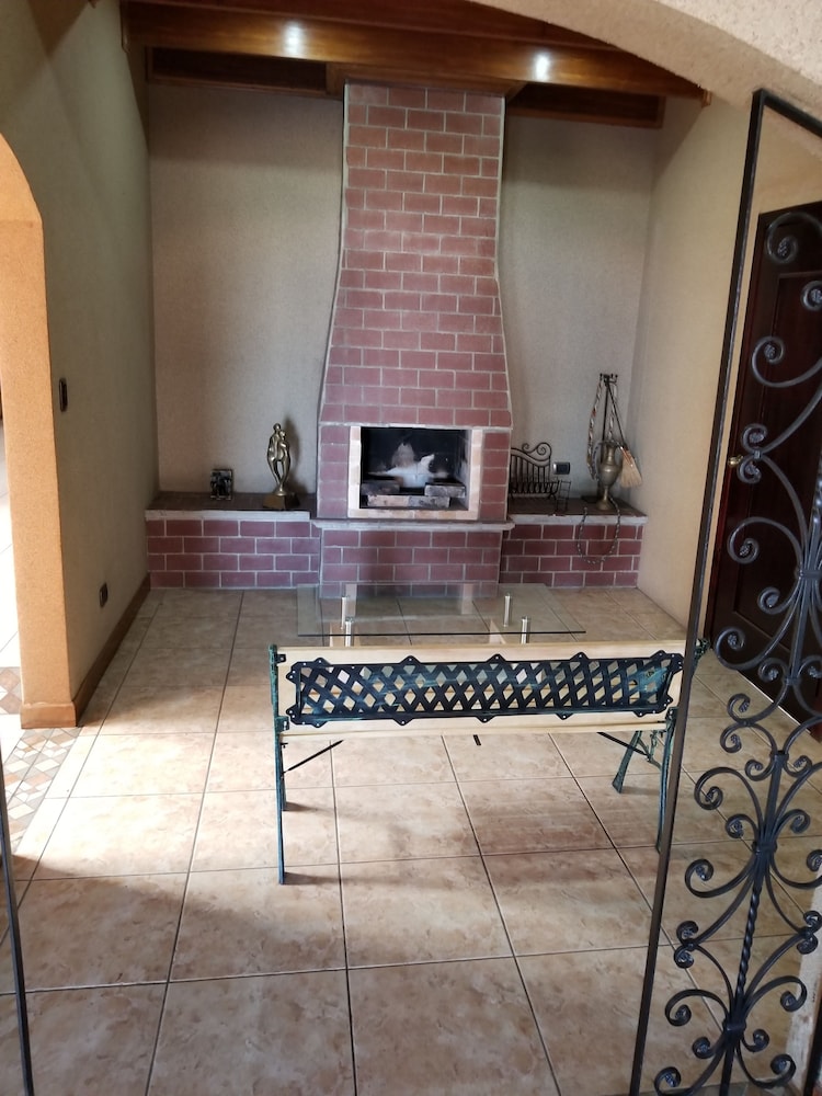 Hostel Monte Campana Escazu 6/50