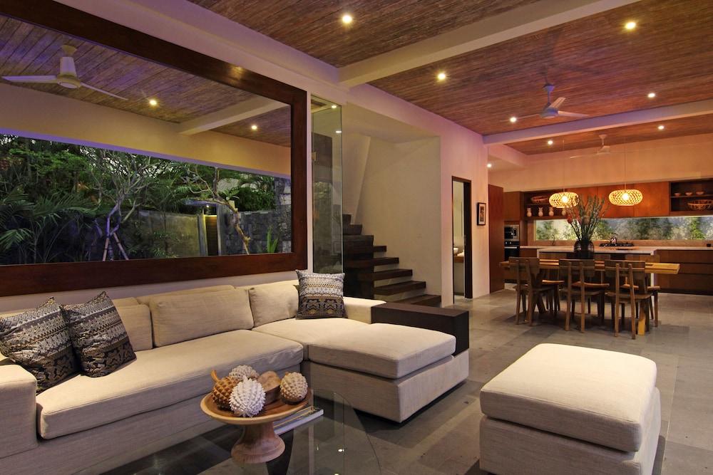 Abivilla Seminyak 9/15