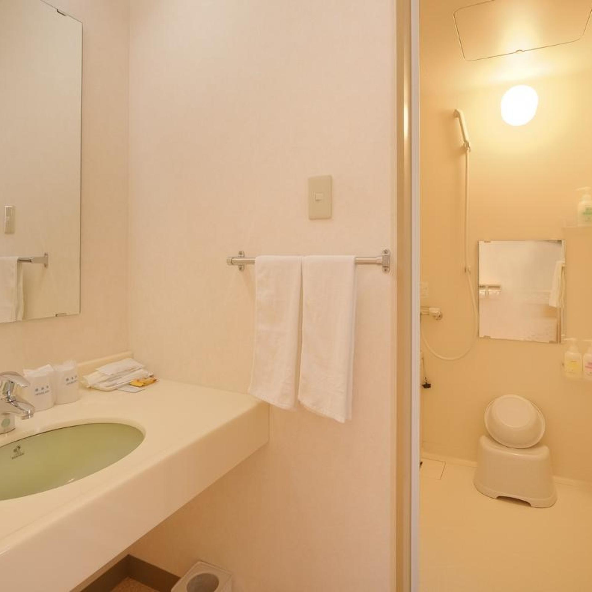 Hotel 2135 46/50