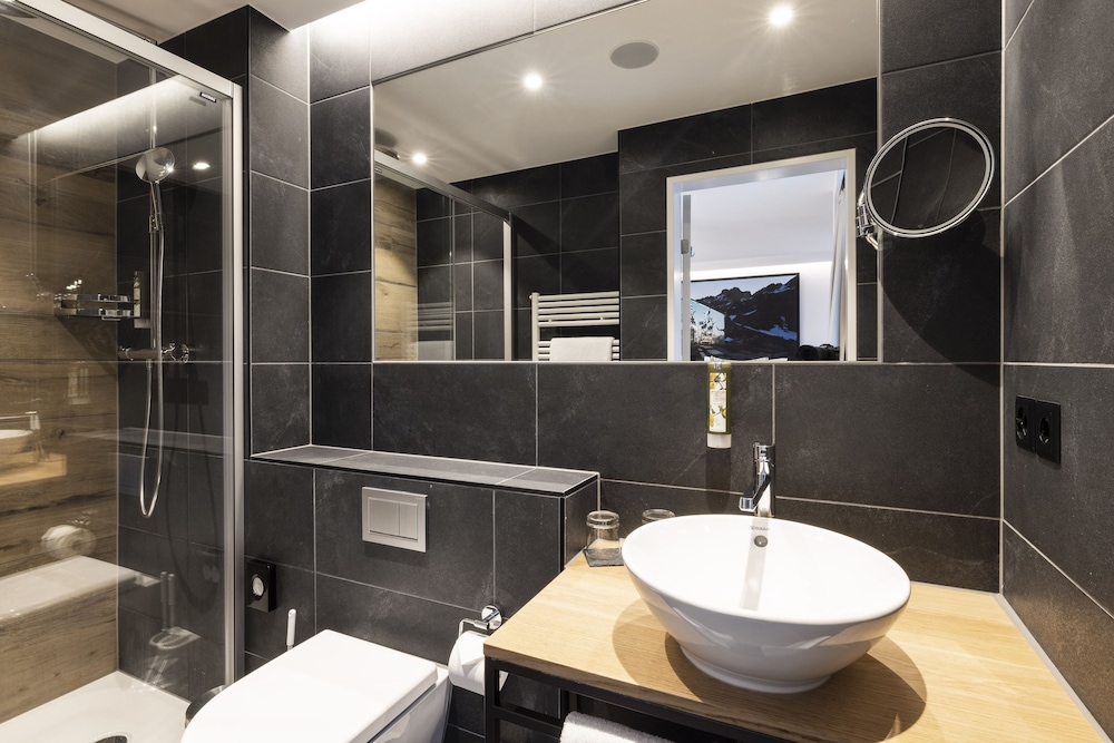 Fred Hotel Leonhardstrasse - Self Check-in 63/67