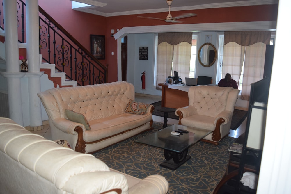 Coconut Pointe Beach Resort 22/50