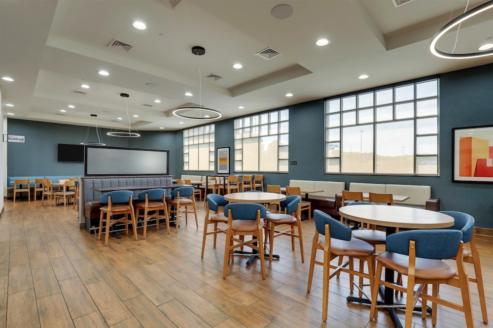 Drury Inn and Suites Montgomery 37/50