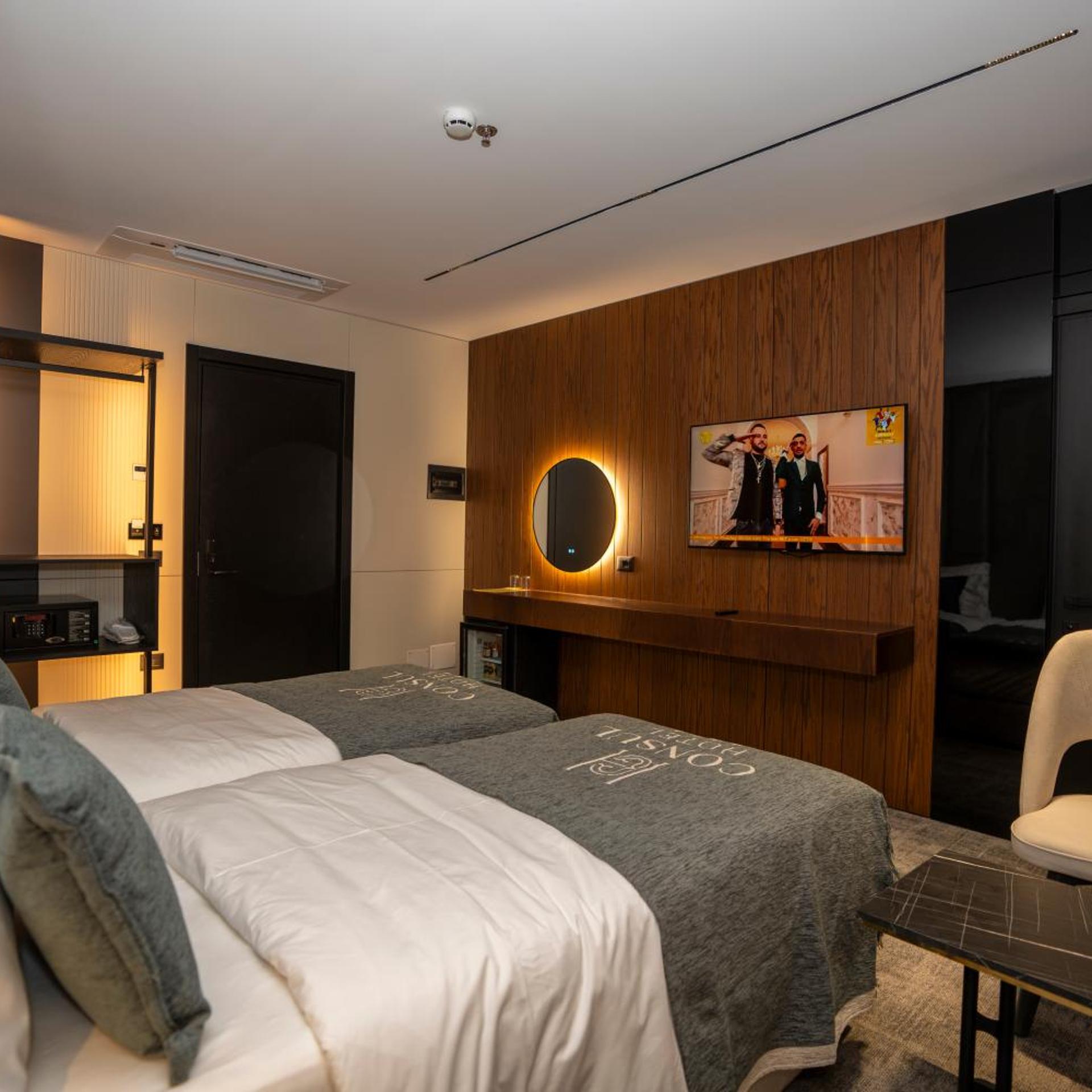 Hotel Consul 16/55