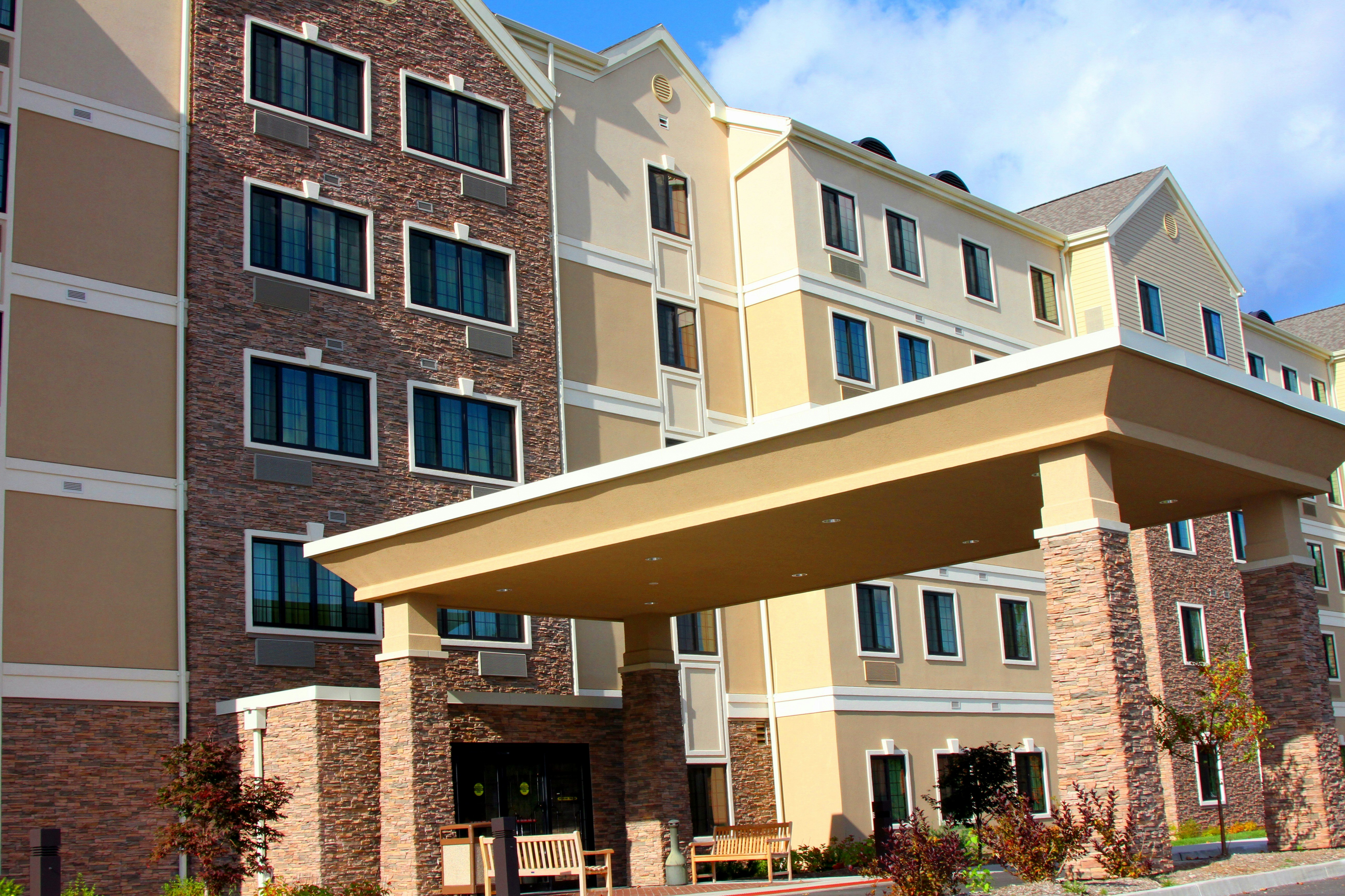 Staybridge Suites Syracuse Liverpool 1/38
