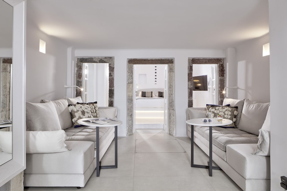 Cosmopolitan Suites - Adults Only 32/50