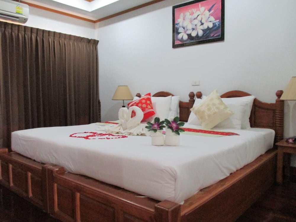 Lipa Bay Resort 22/55