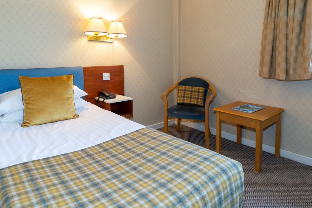 Alexandra Hotel 22/68