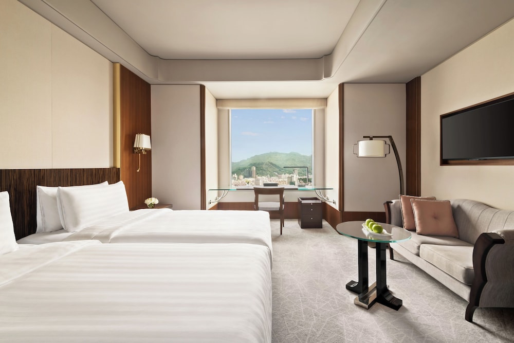 Horizon, Deluxe, Twin Beds