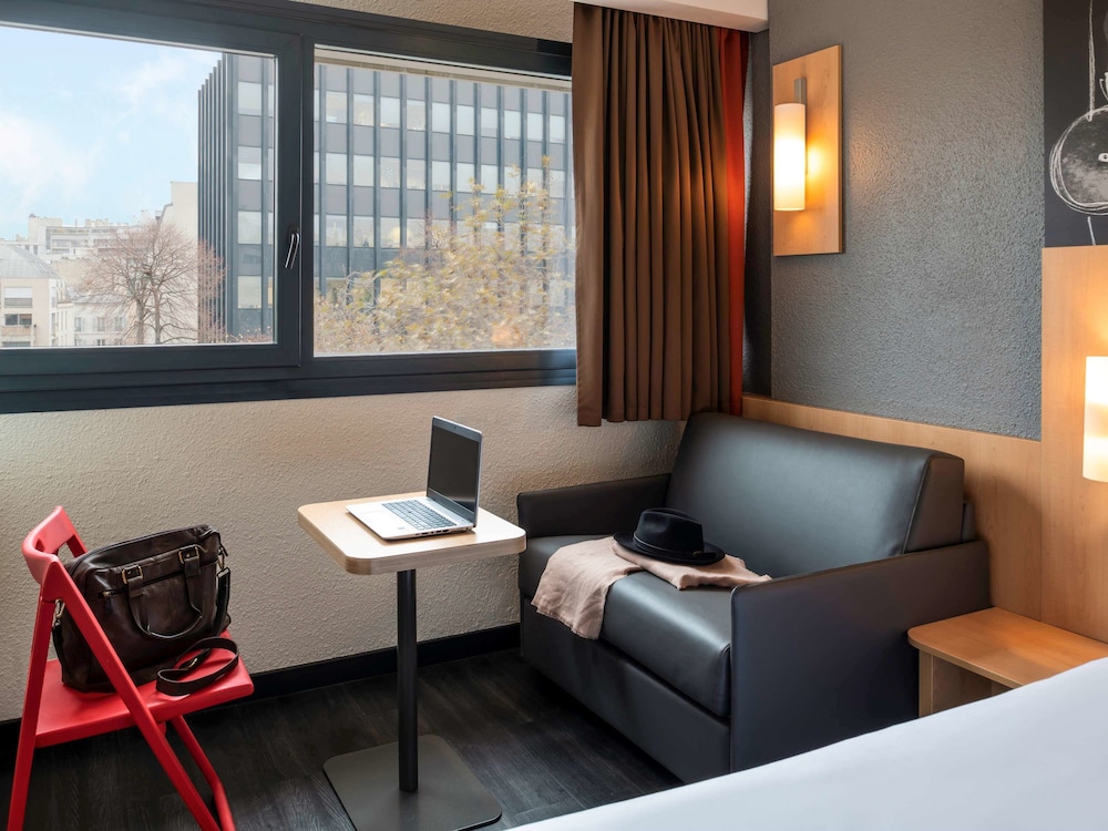 ibis Paris Gare de Lyon Diderot 12th 33/72
