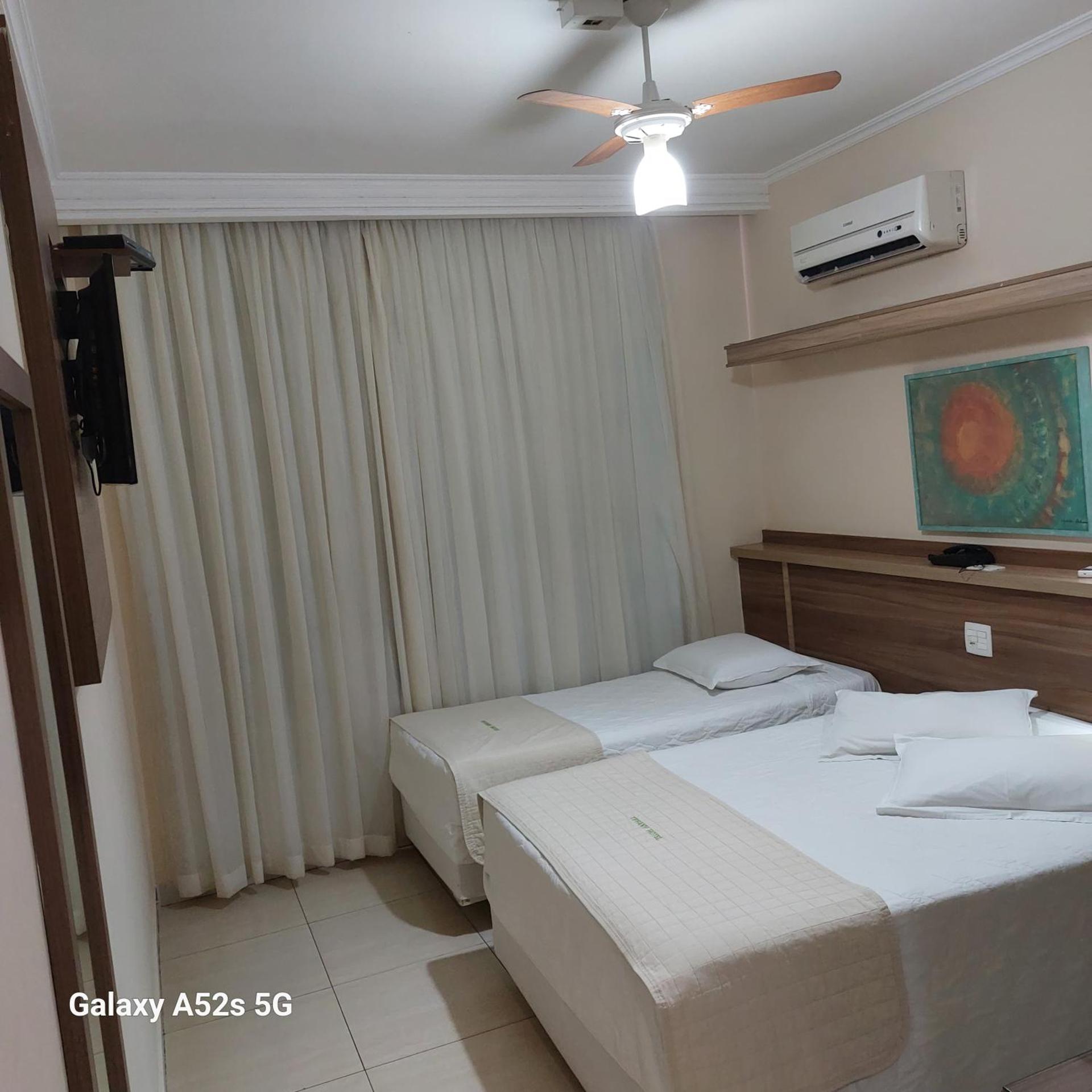 PRINCE HOTEL 20/48