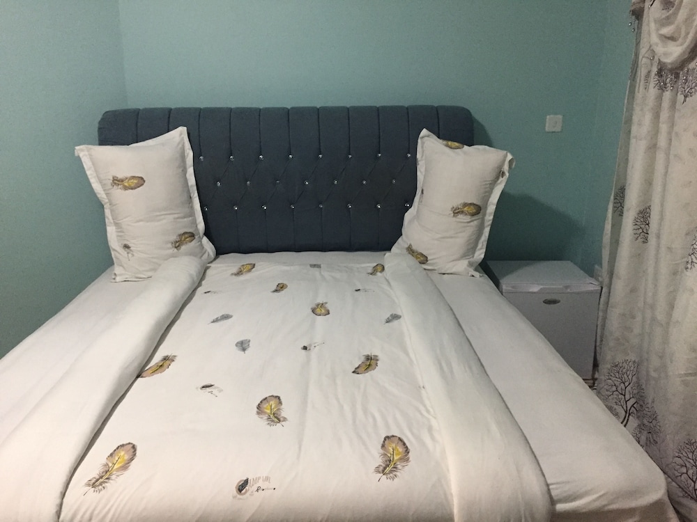 The Prince Charles Hotel photo3