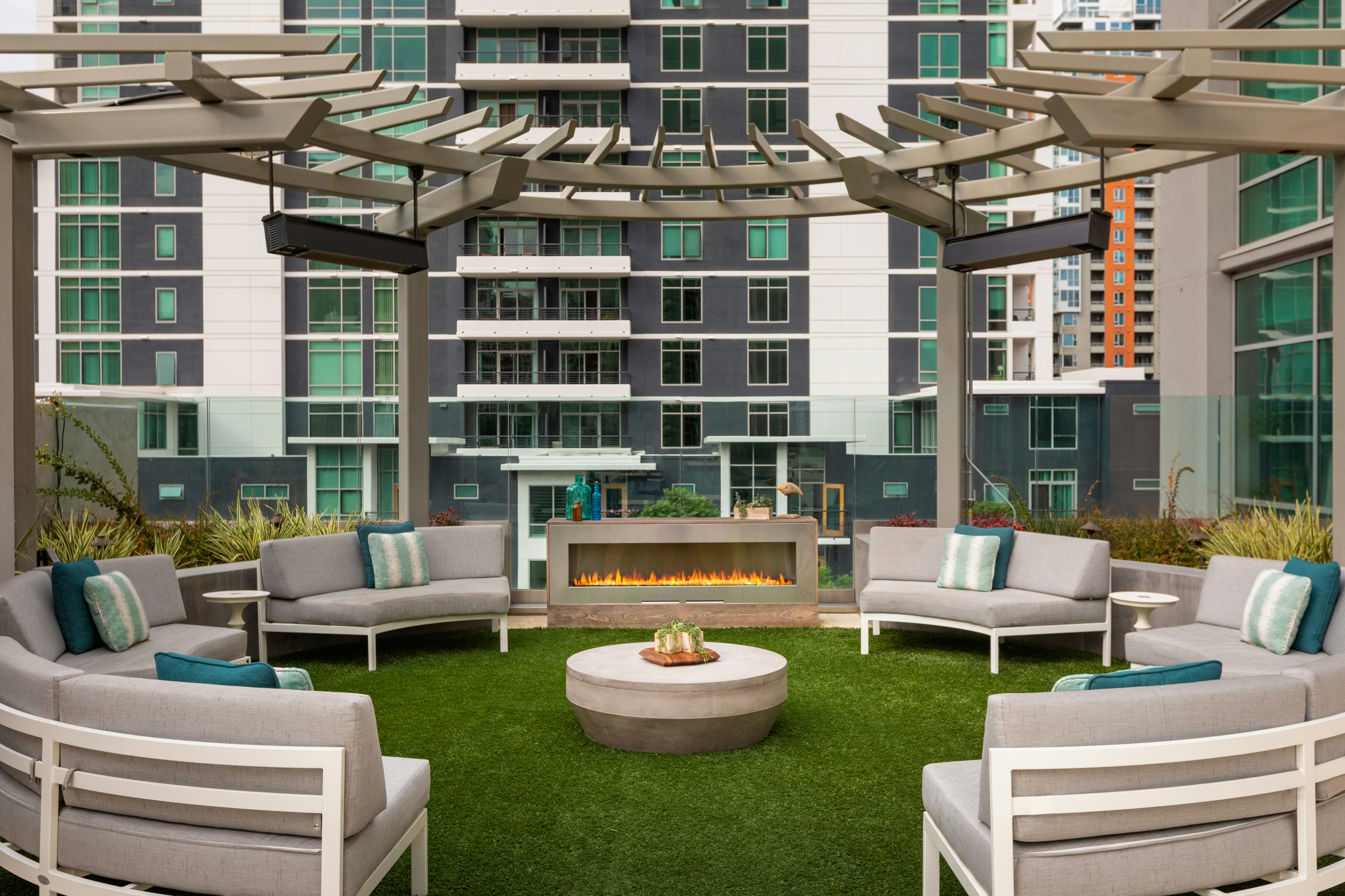 Carte Hotel San Diego Downtown Curio Collection By Hilton 59/87