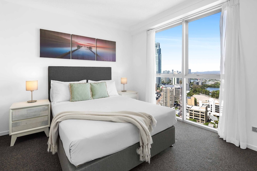 3 Bedrooms, Apartment, 2 Queen and Twin Beds, Ocean View, 2 Bathrooms