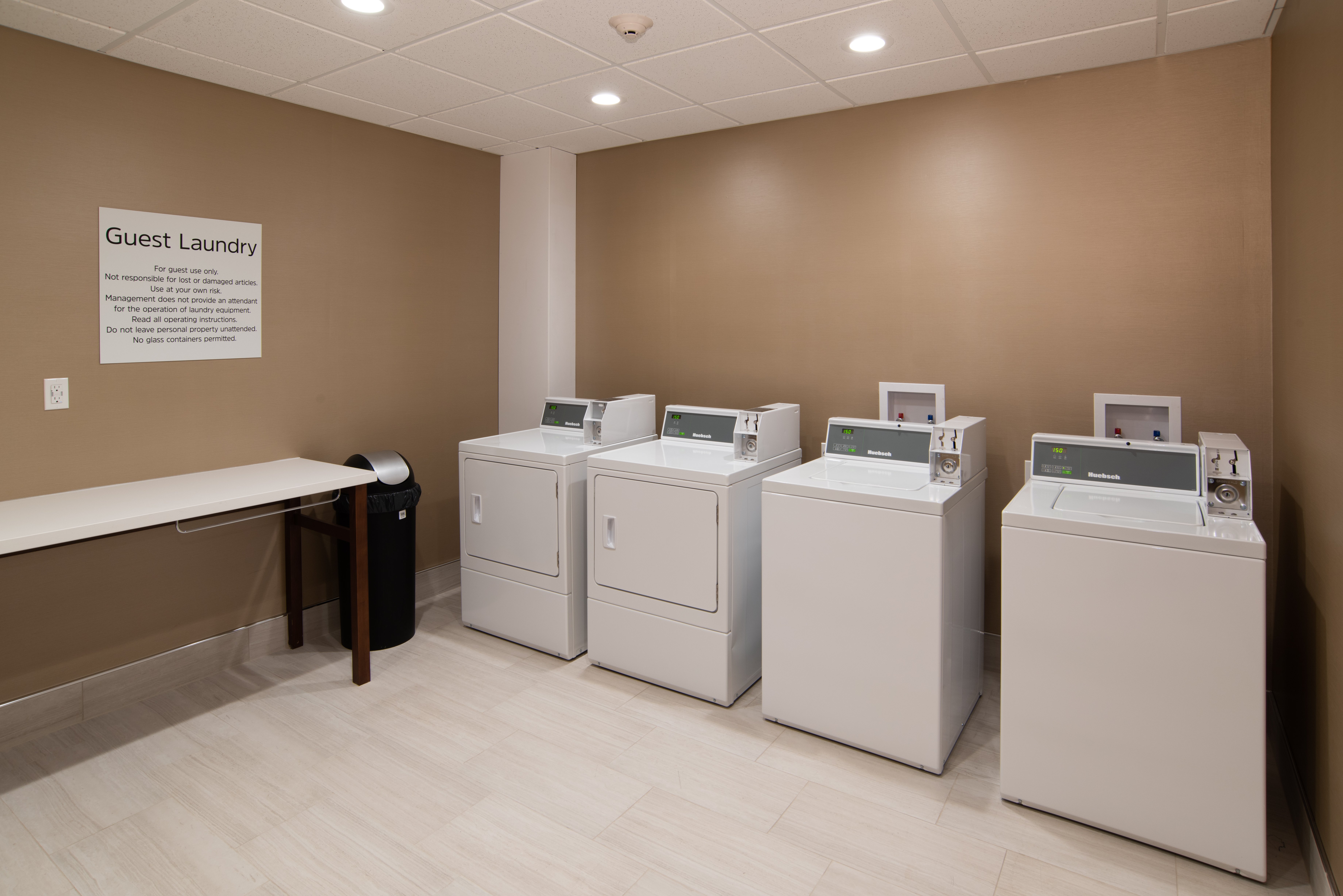 Holiday Inn Express & Suites North Battleford 11/50