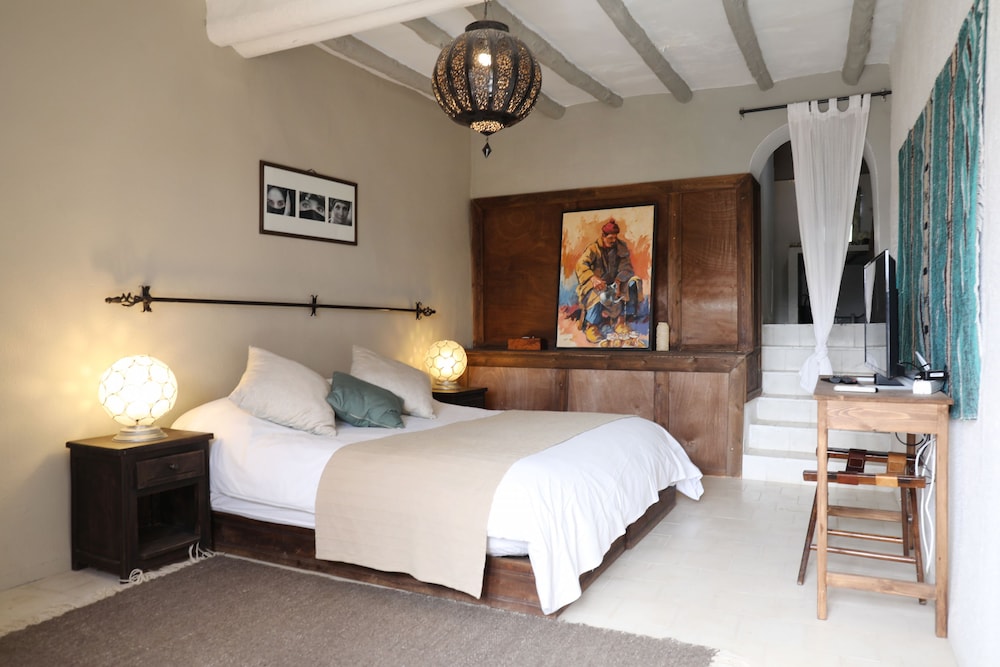 Le Petit Hotel du Flouka 5/50