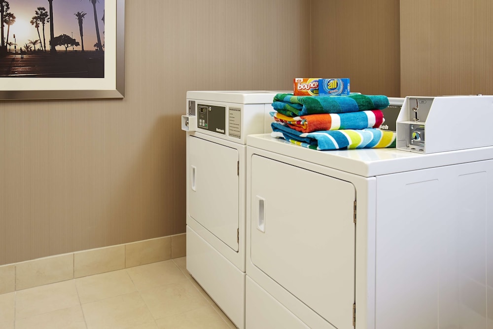 Hilton Garden Inn Los Angeles Redondo Beach 14/48