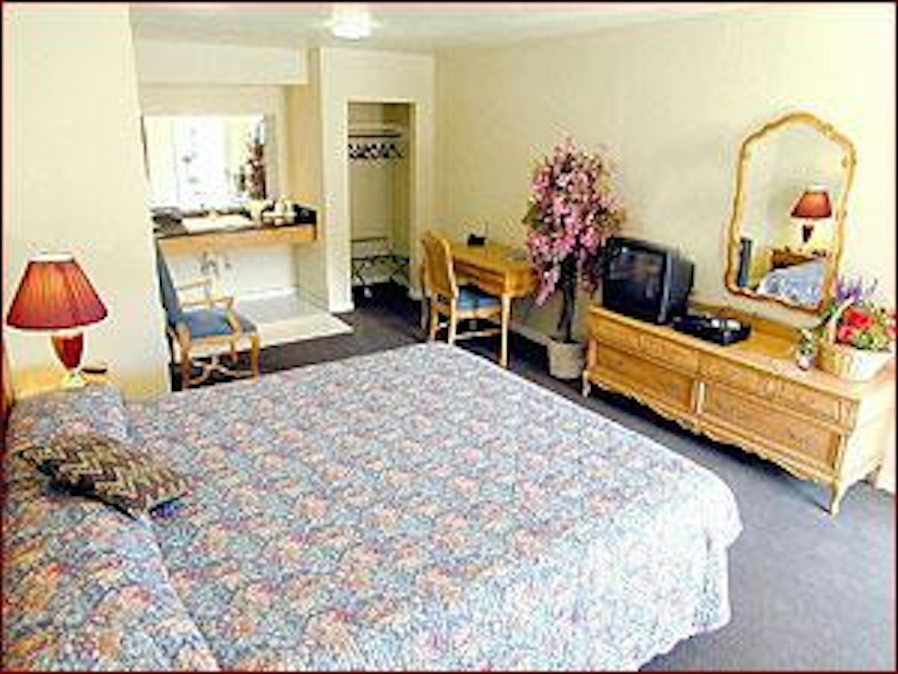 Alpine Inn And Suites 32/42