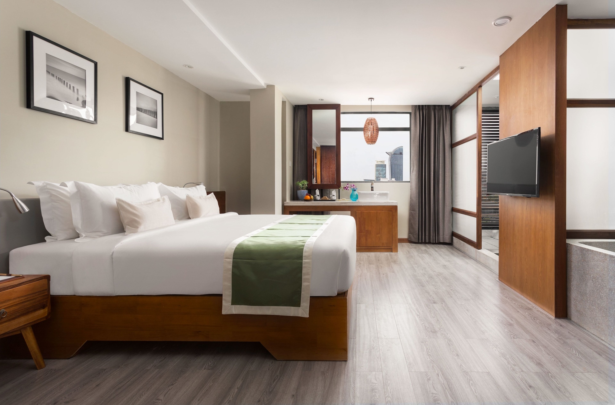 EXECUTIVE, SUITE, CITY VIEW