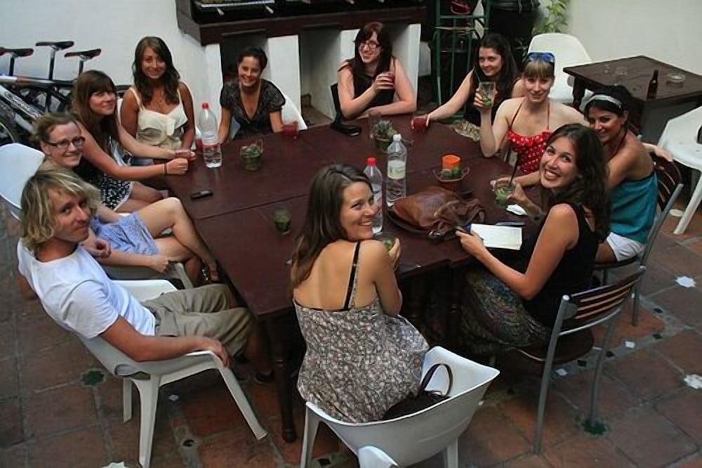 Oasis Backpackers Hostel Granada 9/50