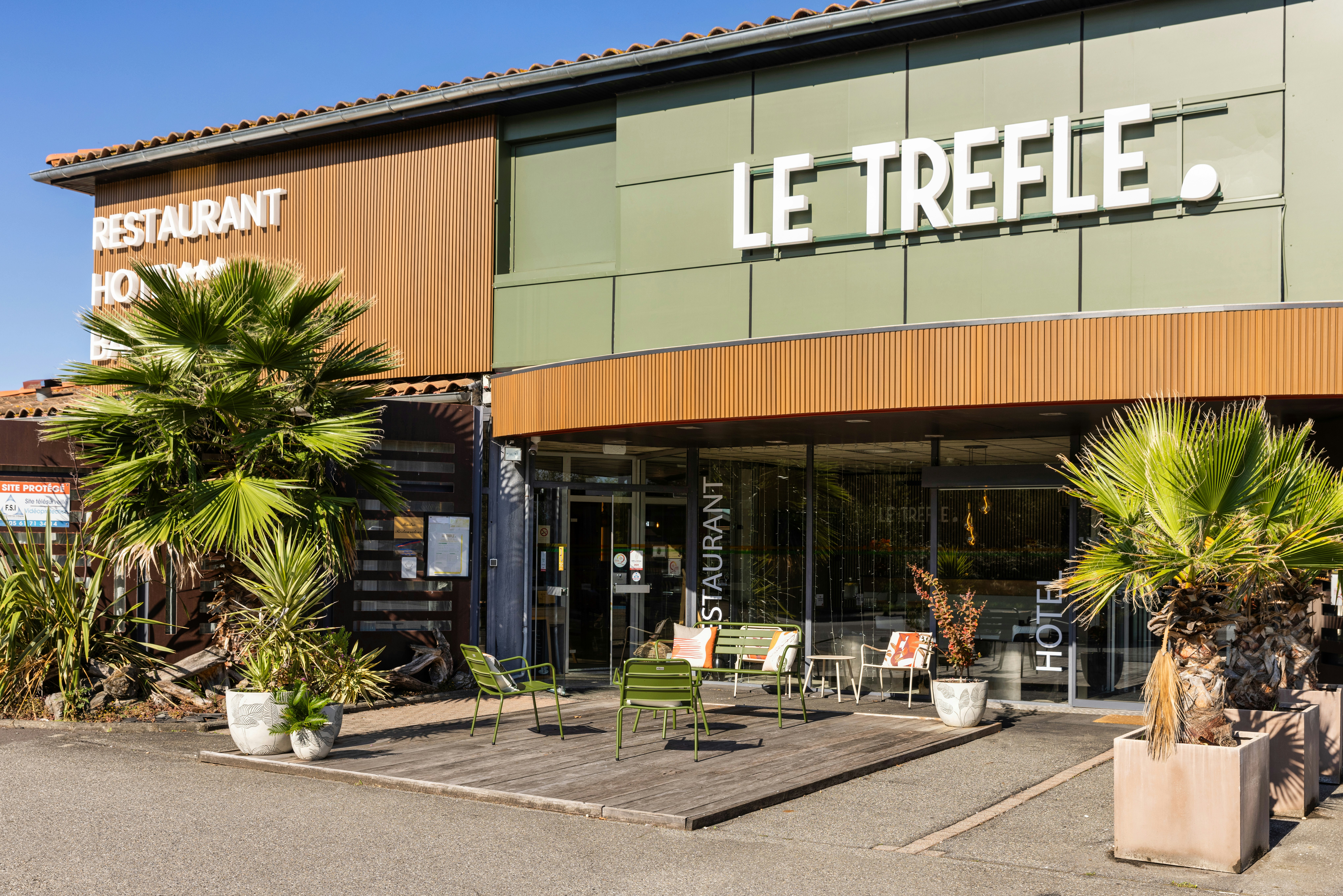 Le Trefle 47/50