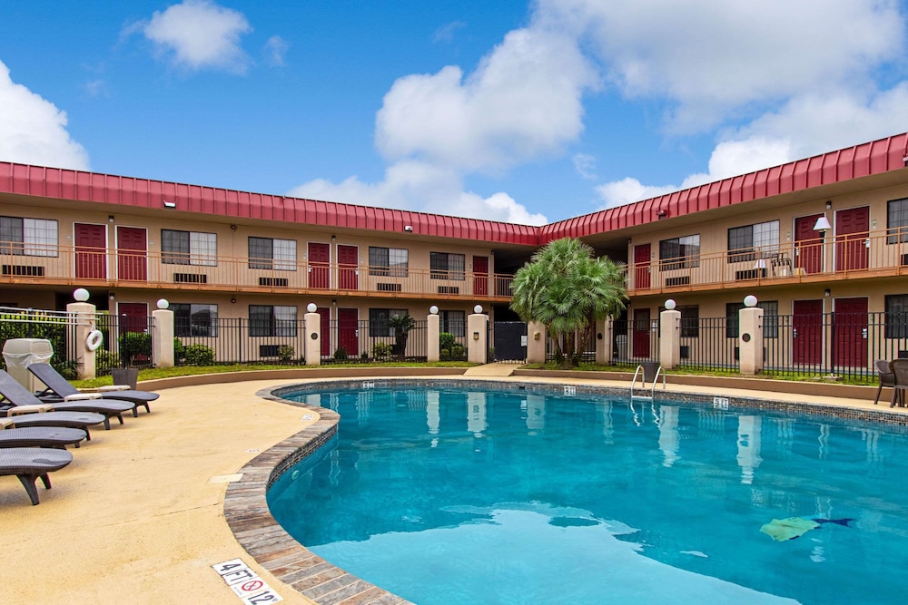 Econo Lodge Kingsville 11/16