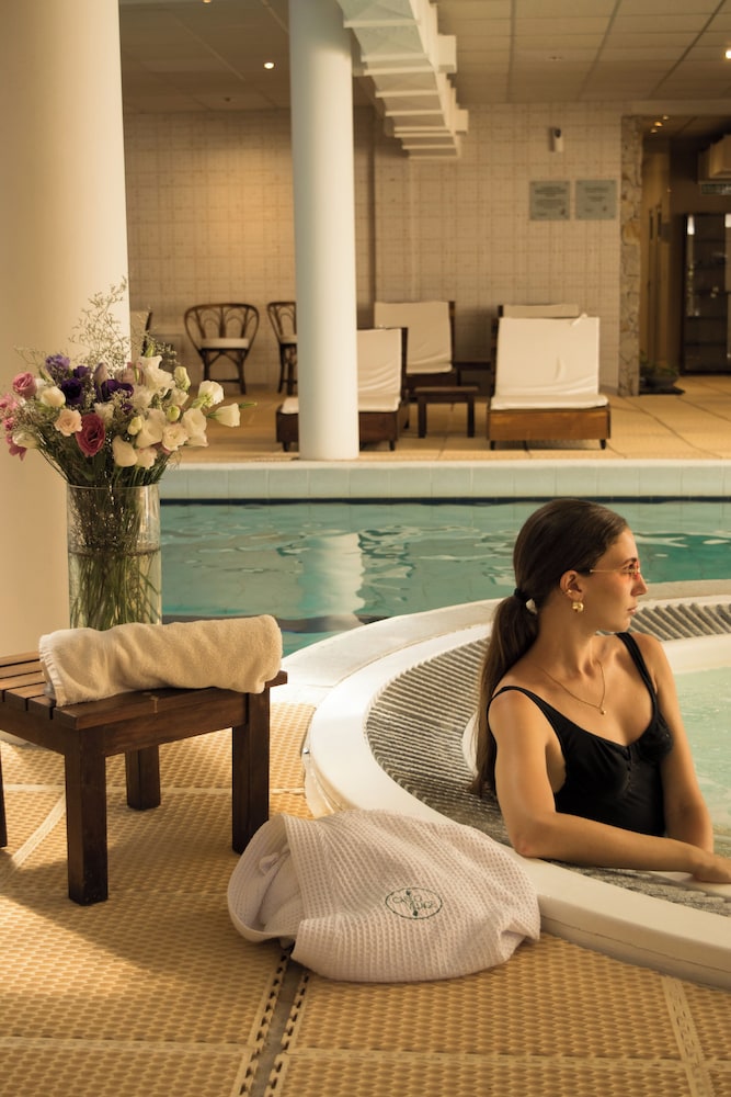 Carilo Village Apart Hotel & Spa 24/50