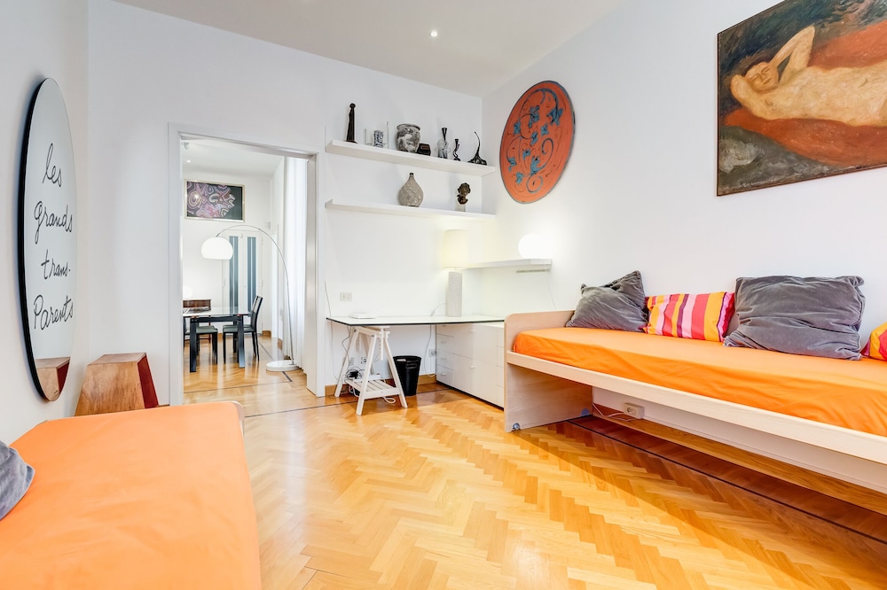 Colosseum Terrace Apartment 30/50