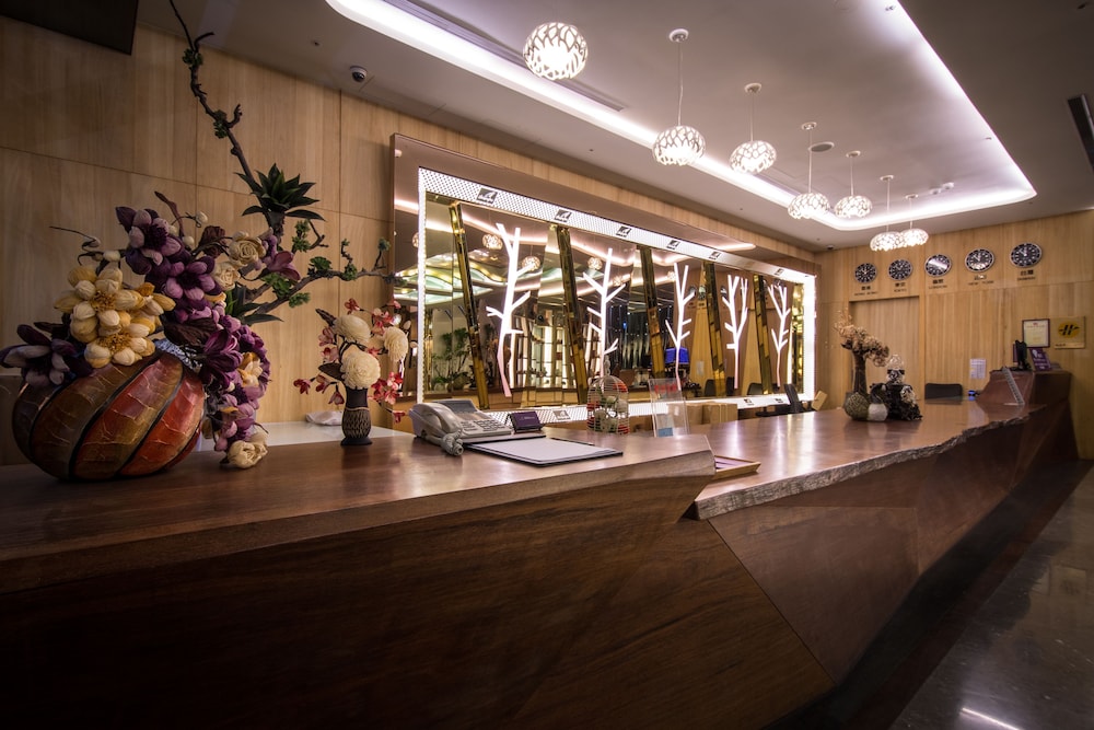Shianghu Boutique Hotel 35/50